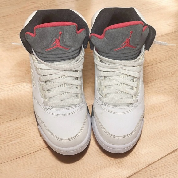 Air Jordan Retro 5 Cement Sneakers White and Gray with Red Accents - Picture 2 of 7
